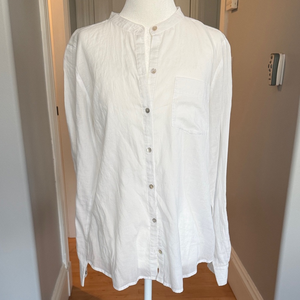 Eileen Fisher Soft White Collarless Button Down Shirt